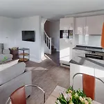 Rantum Dorf - Ferienappartments Im Reetdachhaus 1& 2 Διαμέρισμα