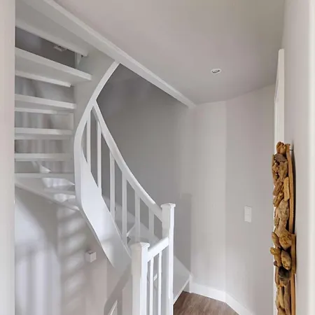 Rantum Dorf - Ferienappartments Im Reetdachhaus 1& 2 公寓